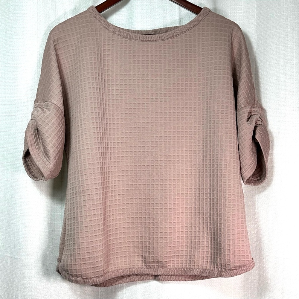 Max Studio London Mauve Textured Waffle Top Size Large Roll Sleeve Casual